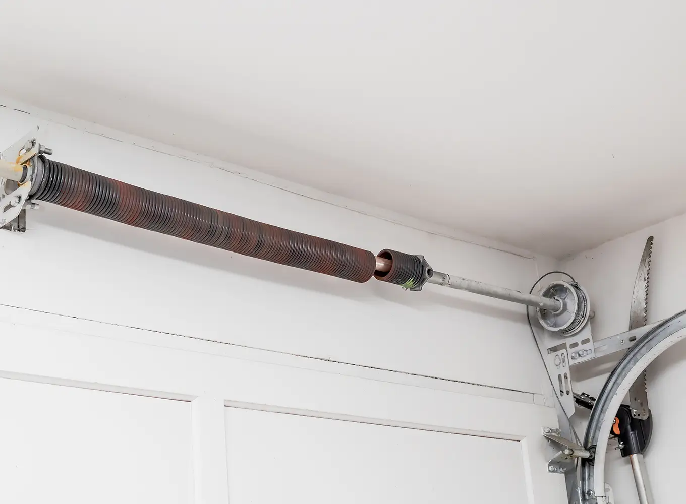 broken spring repair for garage doors in edwardsville iL