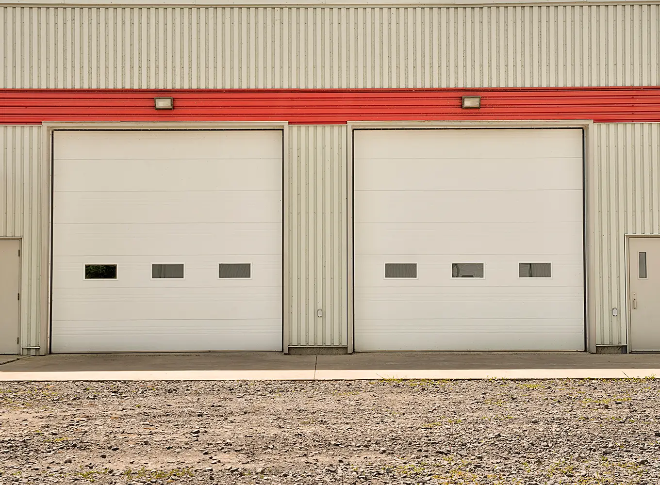 commercial garage door services near the edwardsville il area