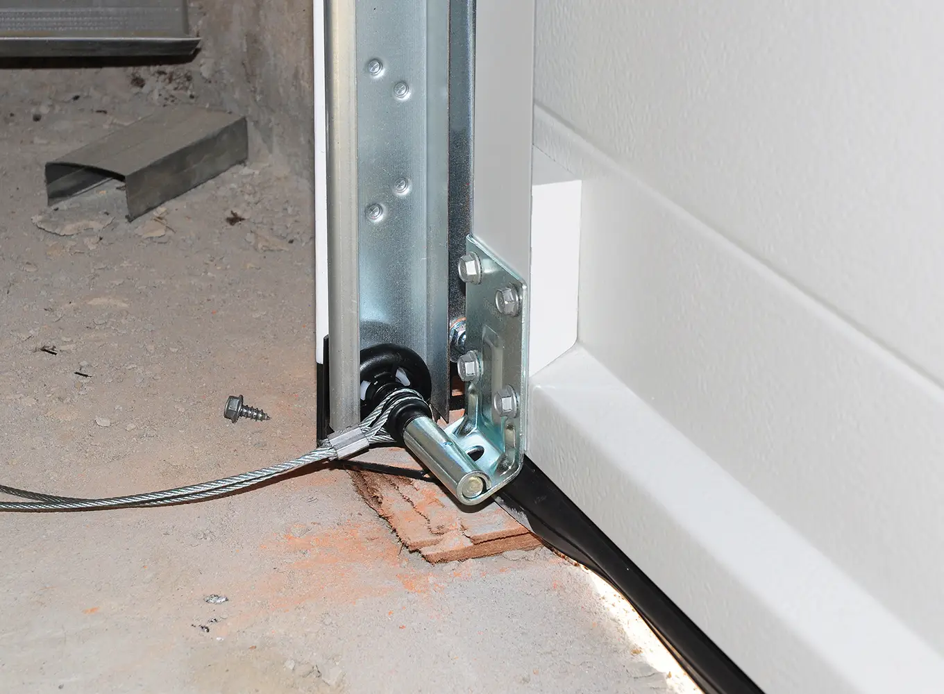 Expert Garage Door Cable Repair Services Edwardsville IL